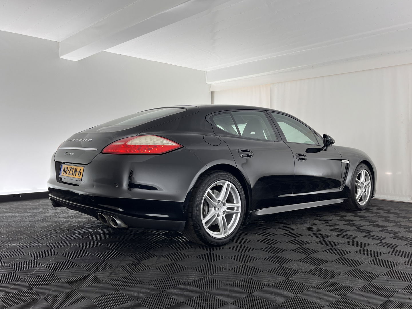 Porsche Panamera 3.6 Aut. *LUXURY-LEATHER | BI-XENON | NAVI-FULLMAP | ECC | SHIFT-PADDLES | PDC | CRUISE | 19''ALU*