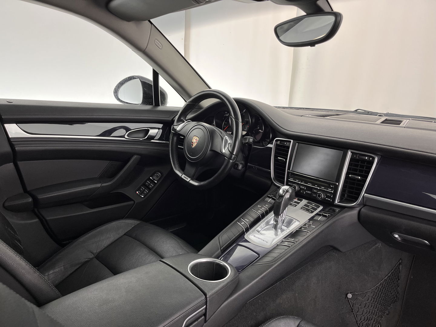 Porsche Panamera 3.6 Aut. *LUXURY-LEATHER | BI-XENON | NAVI-FULLMAP | ECC | SHIFT-PADDLES | PDC | CRUISE | 19''ALU*
