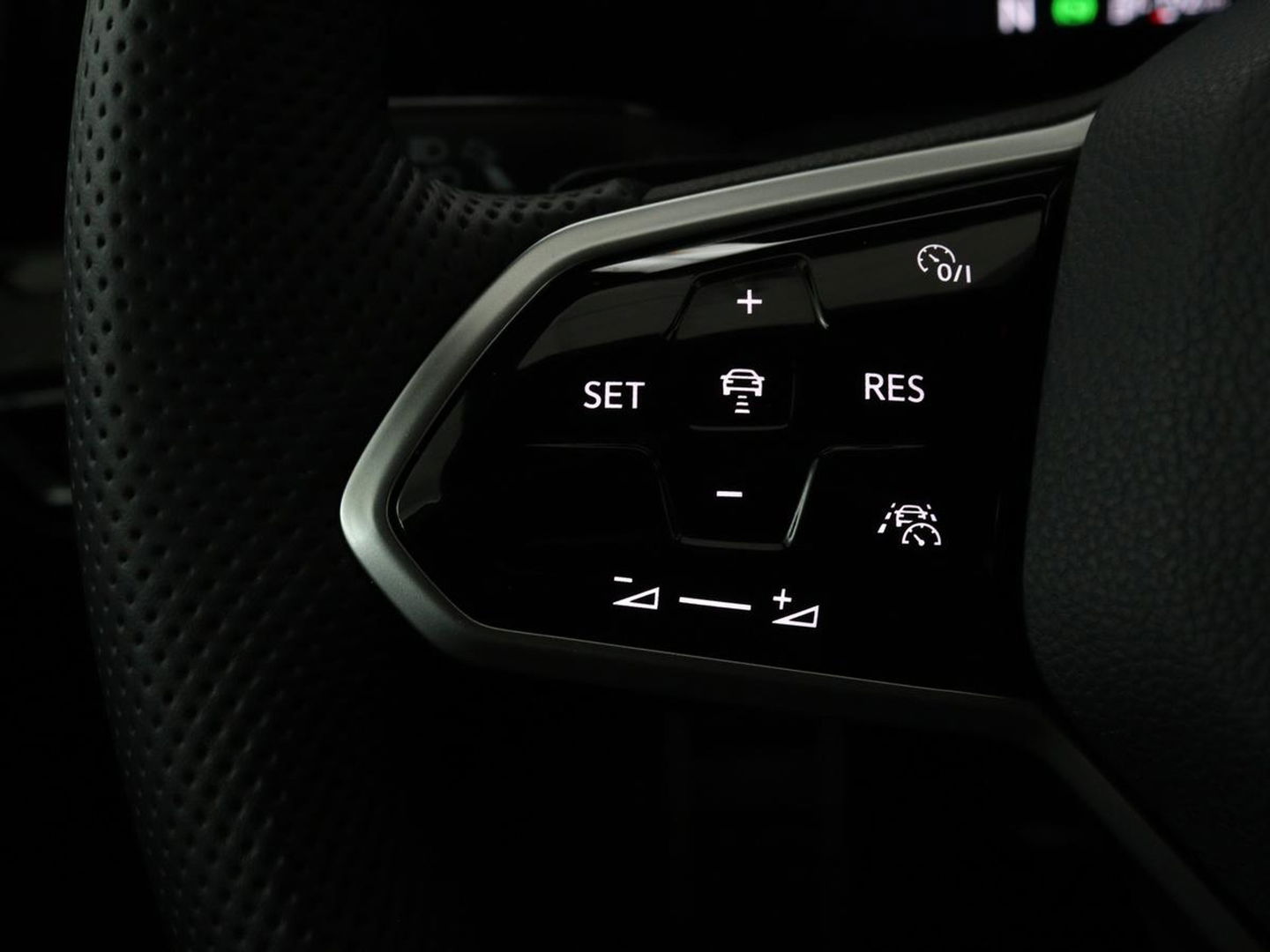 Volkswagen Golf 1.4 eHybrid GTE | Camera | Adaptive cruise | Carplay | Navigatie | Sportstoelen | Full LED | Sfeerverlichting | PHEV
