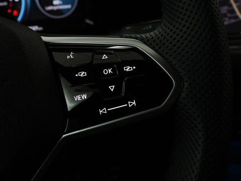 Volkswagen Golf 1.4 eHybrid GTE | Camera | Adaptive cruise | Carplay | Navigatie | Sportstoelen | Full LED | Sfeerverlichting | PHEV