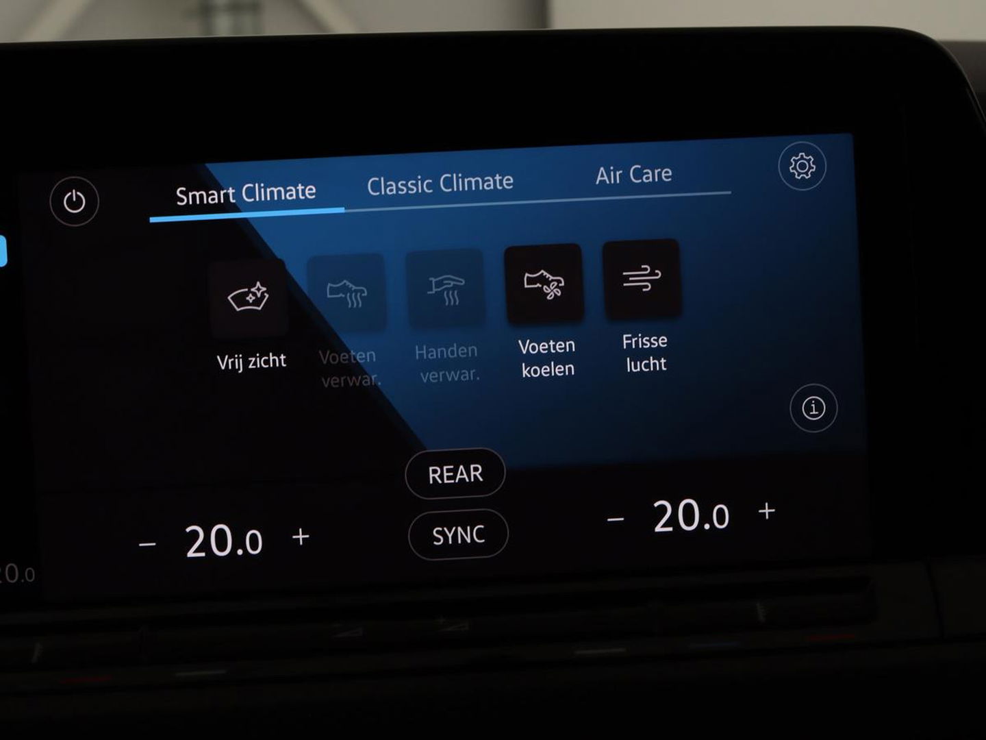 Volkswagen Golf 1.4 eHybrid GTE | Camera | Adaptive cruise | Carplay | Navigatie | Sportstoelen | Full LED | Sfeerverlichting | PHEV