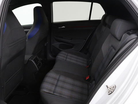 Volkswagen Golf 1.4 eHybrid GTE | Camera | Adaptive cruise | Carplay | Navigatie | Sportstoelen | Full LED | Sfeerverlichting | PHEV