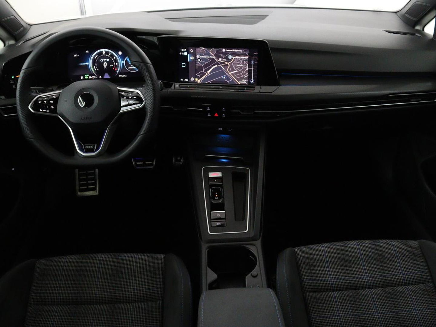 Volkswagen Golf 1.4 eHybrid GTE | Camera | Adaptive cruise | Carplay | Navigatie | Sportstoelen | Full LED | Sfeerverlichting | PHEV