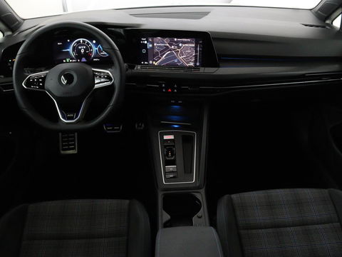 Volkswagen Golf 1.4 eHybrid GTE | Camera | Adaptive cruise | Carplay | Navigatie | Sportstoelen | Full LED | Sfeerverlichting | PHEV