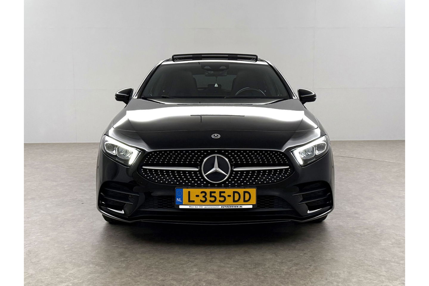 Mercedes-Benz A-Klasse 250 e AMG Limited 235PK Pano Sfeerverl. LED Carplay Camera Virtual Clima Cruise Navi PDC 18"LMV