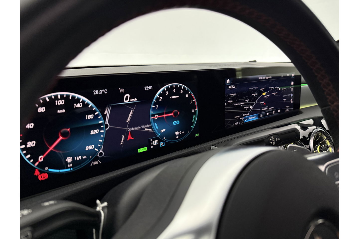 Mercedes-Benz A-Klasse 250 e AMG Limited 235PK Pano Sfeerverl. LED Carplay Camera Virtual Clima Cruise Navi PDC 18"LMV