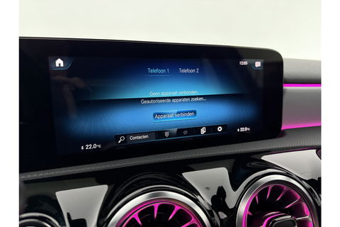 Mercedes-Benz A-Klasse 250 e AMG Limited 235PK Pano Sfeerverl. LED Carplay Camera Virtual Clima Cruise Navi PDC 18"LMV