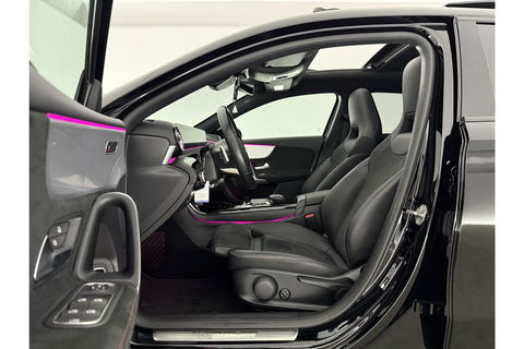 Mercedes-Benz A-Klasse 250 e AMG Limited 235PK Pano Sfeerverl. LED Carplay Camera Virtual Clima Cruise Navi PDC 18"LMV