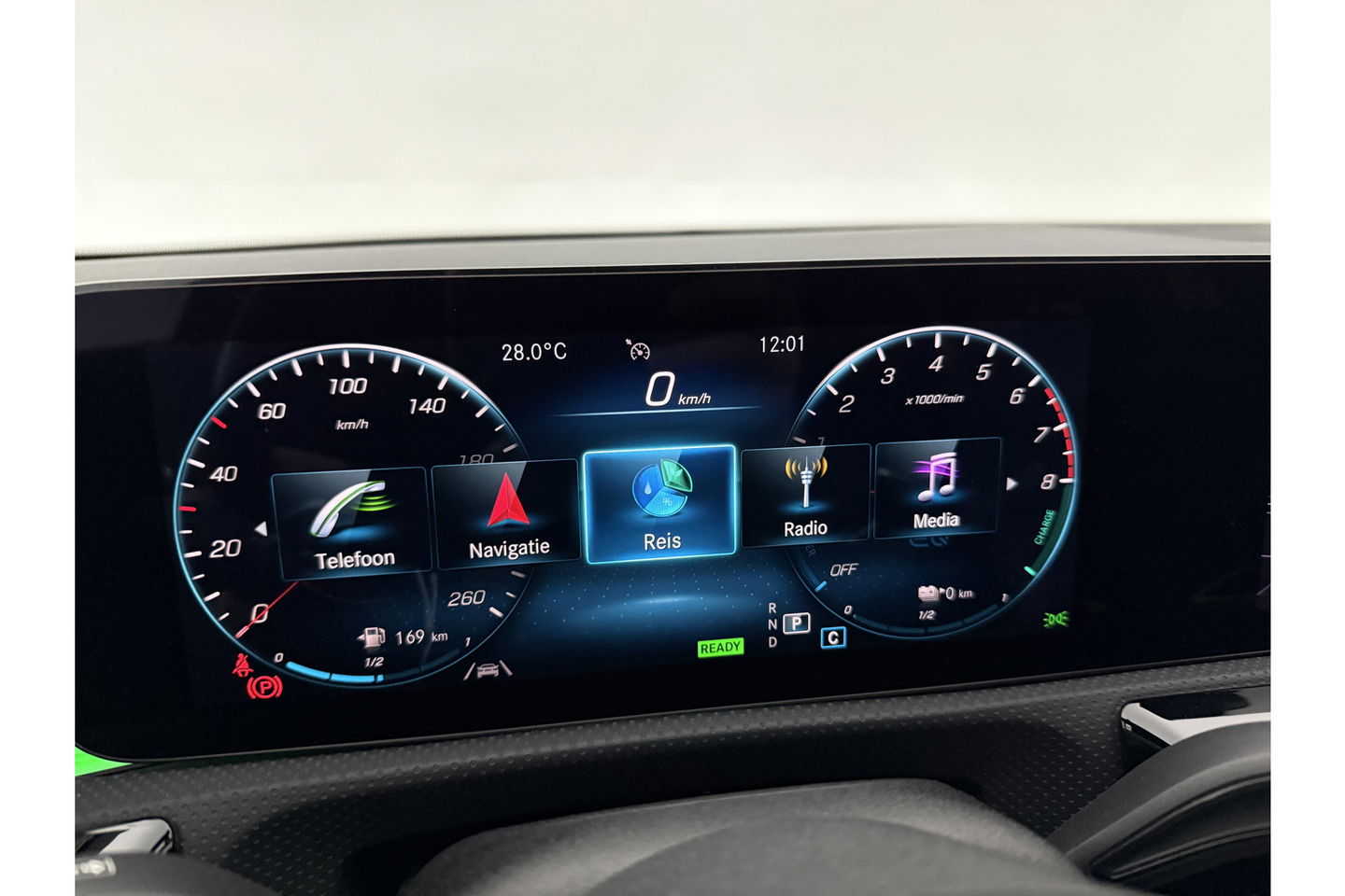 Mercedes-Benz A-Klasse 250 e AMG Limited 235PK Pano Sfeerverl. LED Carplay Camera Virtual Clima Cruise Navi PDC 18"LMV