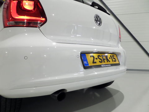 Volkswagen Polo 1.2 TSI 105PK Highline Panoramadak Xenon-LED Bluetooth Cruise 17"Velgen, van 3e eigenaar in UNIEK mooie staat !