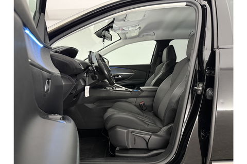 Peugeot 3008 1.2 PureTech 360 Camera LED Virtual Sfeer Trekhaak Carplay Clima Cruise Navi PDC 18"LMV