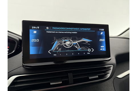 Peugeot 3008 1.2 PureTech 360 Camera LED Virtual Sfeer Trekhaak Carplay Clima Cruise Navi PDC 18"LMV