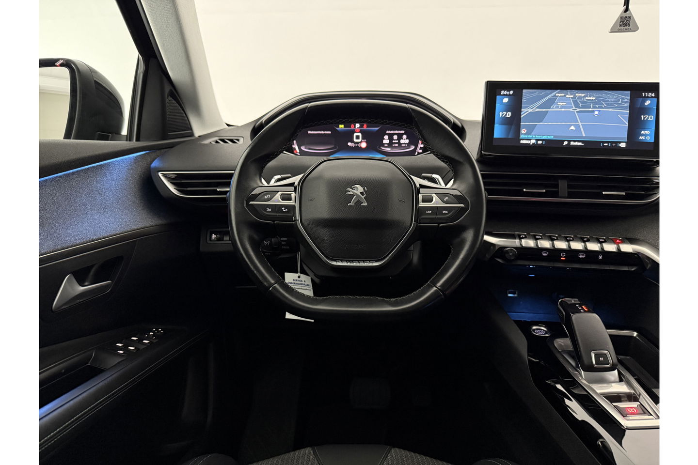 Peugeot 3008 1.2 PureTech 360 Camera LED Virtual Sfeer Trekhaak Carplay Clima Cruise Navi PDC 18"LMV