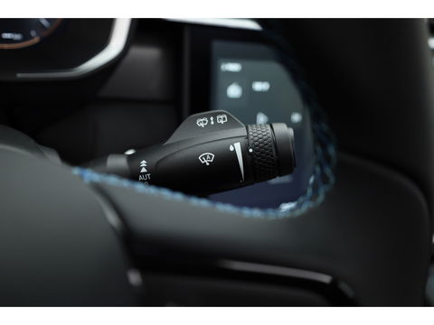 Lynk & Co 01 1.5 | Pano | 360cam | Zwarte hemel | Adapt. Cruise | Keyless | Infinity audio