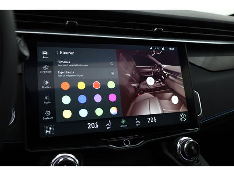 Lynk & Co 01 1.5 | Pano | 360cam | Zwarte hemel | Adapt. Cruise | Keyless | Infinity audio