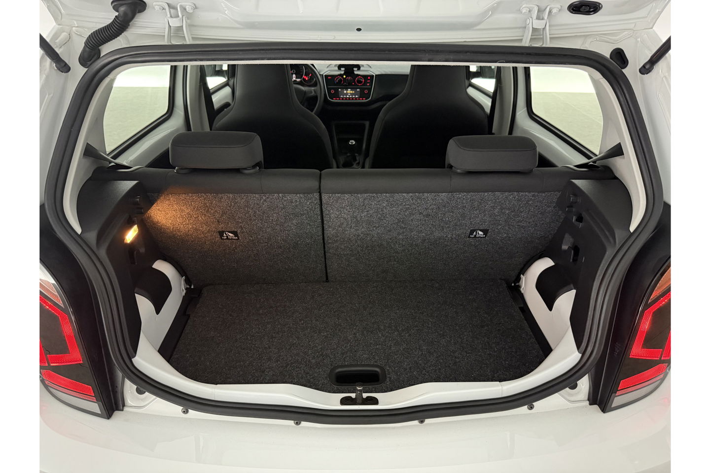 Volkswagen up! 1.0 BMT move up! Airco LED Elektrpakket Bluetooth