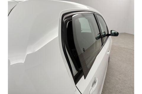 Volkswagen up! 1.0 BMT move up! Airco LED Elektrpakket Bluetooth