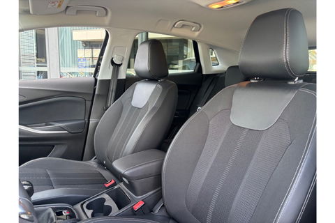 Opel Grandland 1.2 TURBO GS NIGHTEDITION 130PK NAVI LMV VIRTUALCOCKPIT 360GRCAM