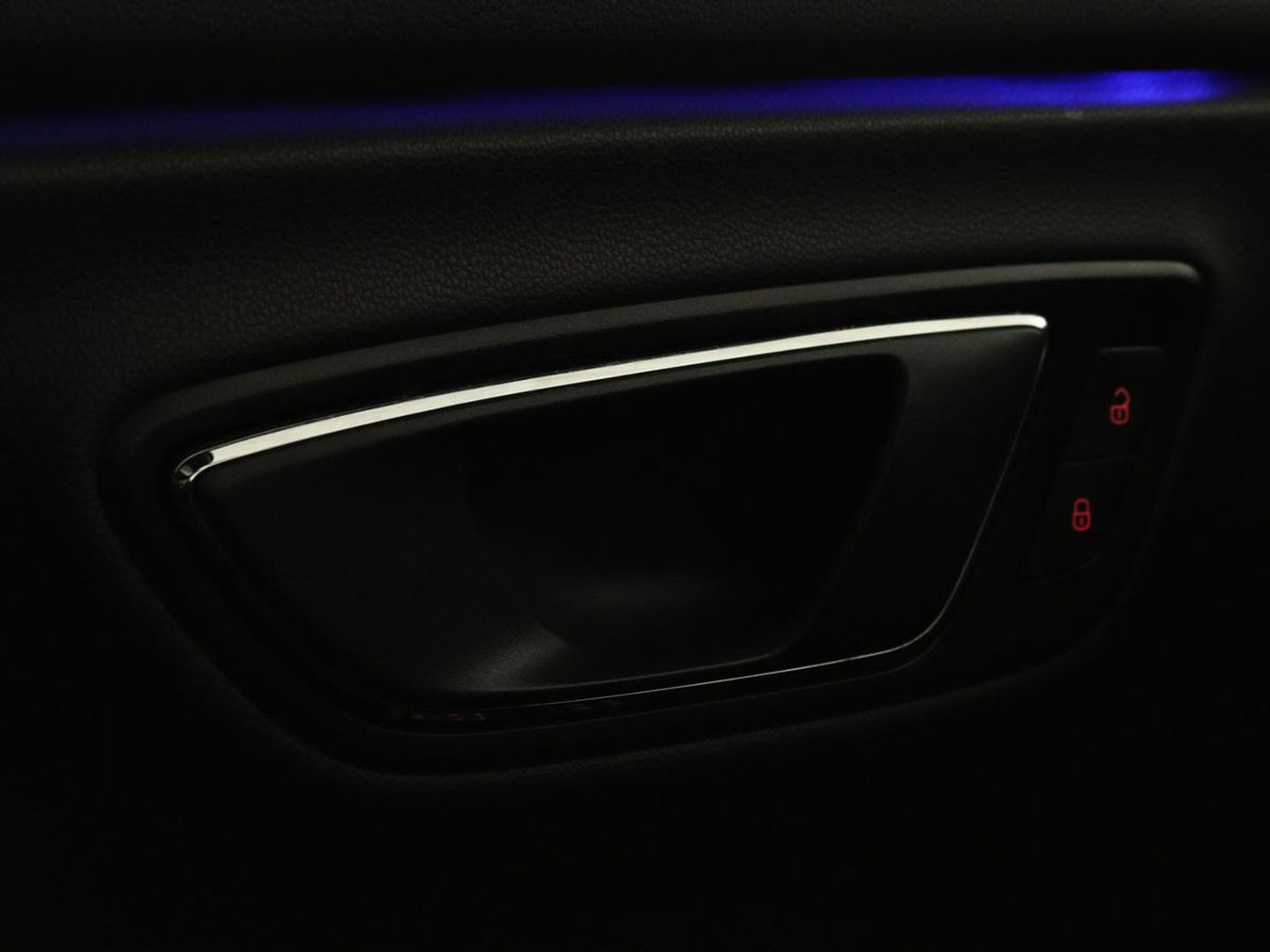 SEAT Leon 1.4 TSI FR Xcellence | Panoramadak | Camera | Stoelverwarming | Half leder/Alcantara | Carplay | Full LED