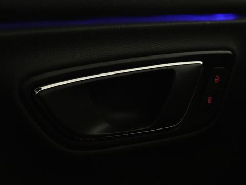 SEAT Leon 1.4 TSI FR Xcellence | Panoramadak | Camera | Stoelverwarming | Half leder/Alcantara | Carplay | Full LED
