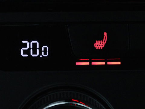SEAT Leon 1.4 TSI FR Xcellence | Panoramadak | Camera | Stoelverwarming | Half leder/Alcantara | Carplay | Full LED