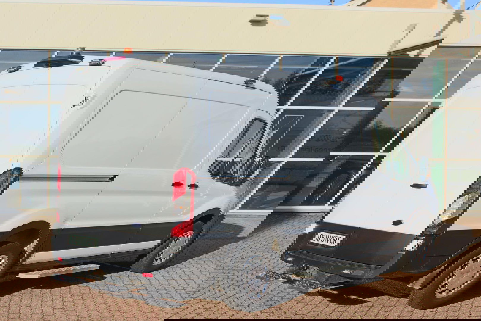 Ford Transit 350 2.0 TDCI L2H2 Trend SORTIMO Bedrijfswageninrichting.