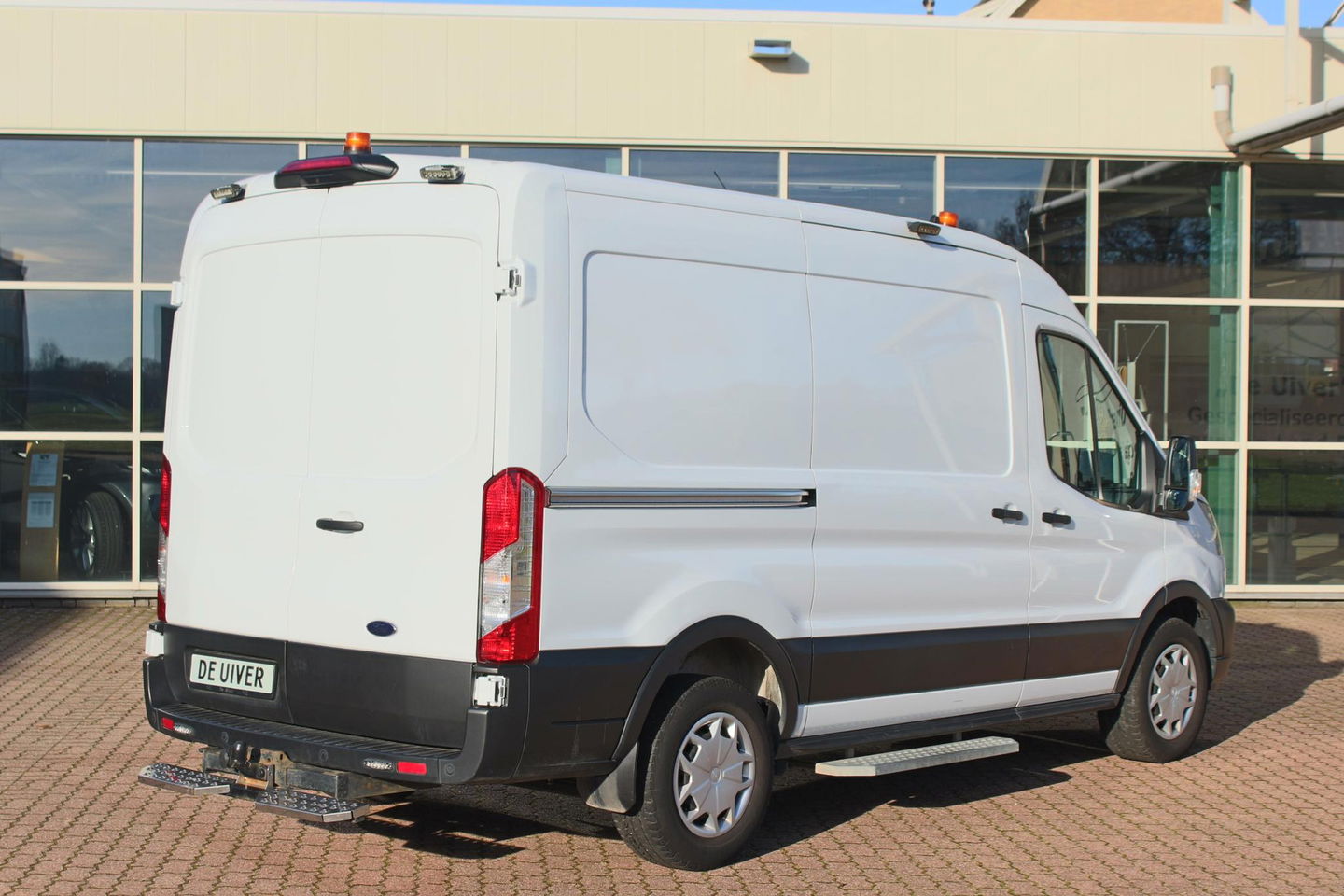 Ford Transit 350 2.0 TDCI L2H2 Trend SORTIMO Bedrijfswageninrichting.