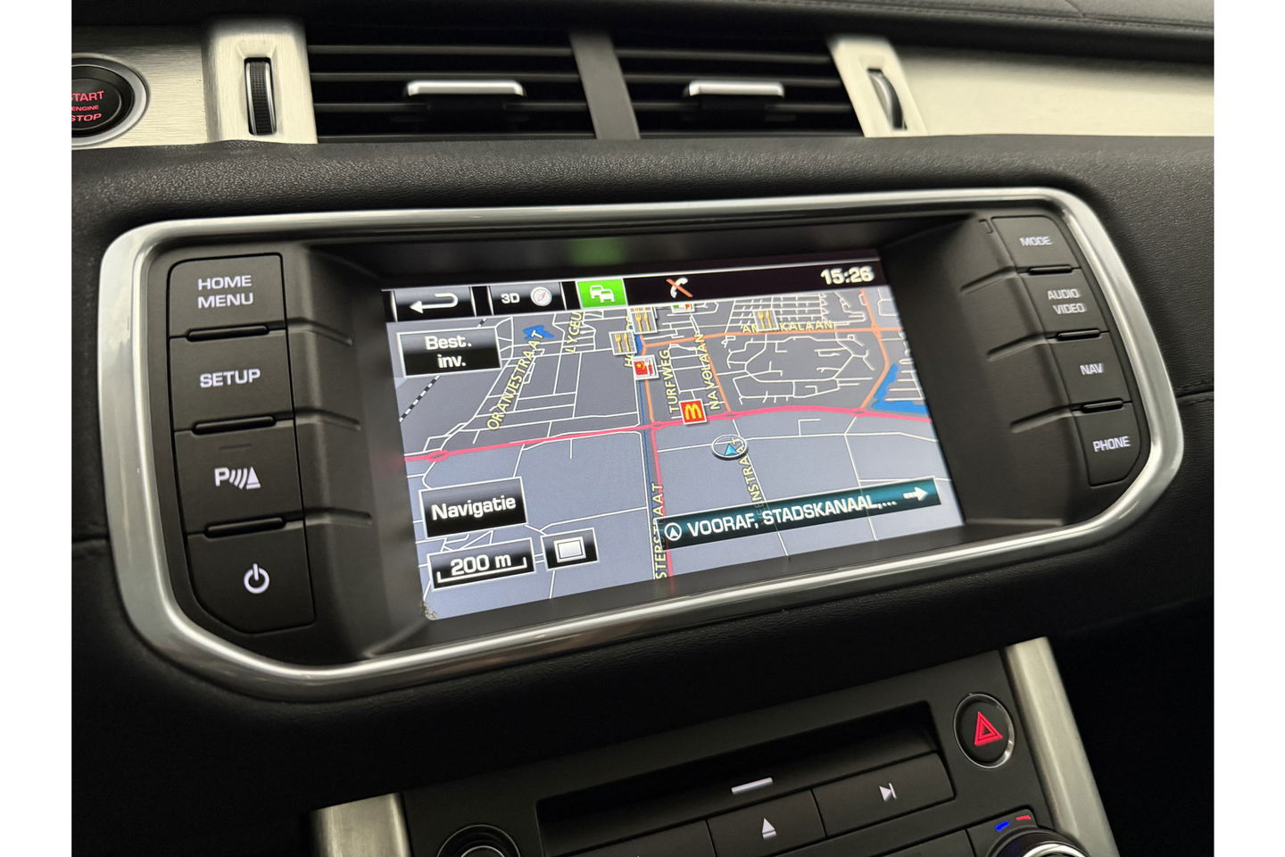 Land Rover Range Rover Evoque 2.2 eD4 2WD | APK tot 09-2025 | 150PK Pano LED Meridian Audio Cruise Clima Trekhaak Navigatie Leder 18"LMV PDC