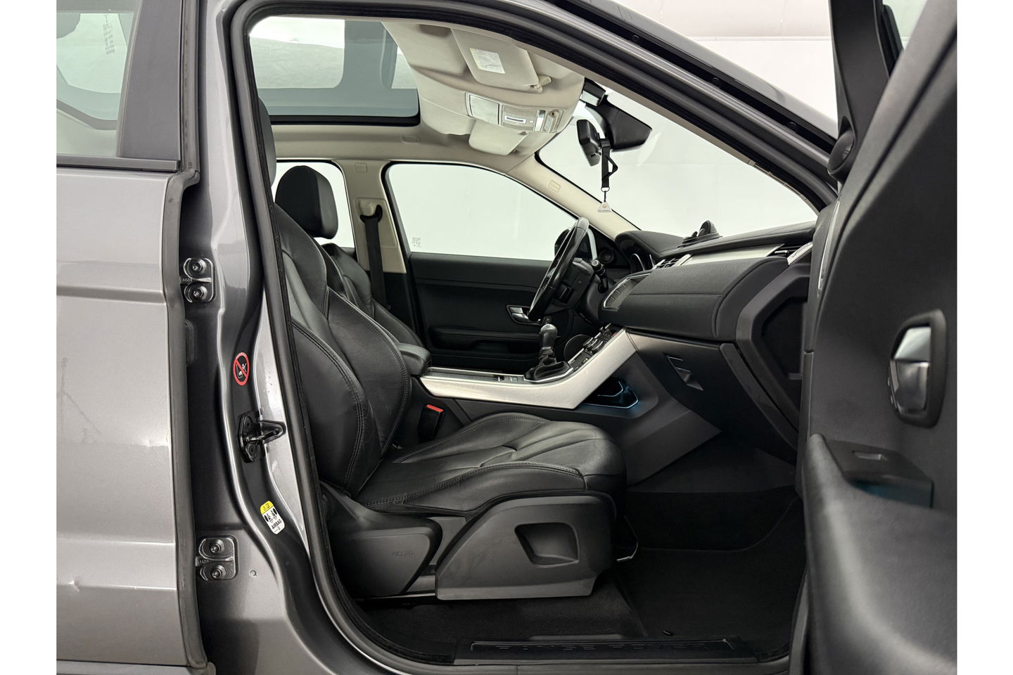 Land Rover Range Rover Evoque 2.2 eD4 2WD | APK tot 09-2025 | 150PK Pano LED Meridian Audio Cruise Clima Trekhaak Navigatie Leder 18"LMV PDC