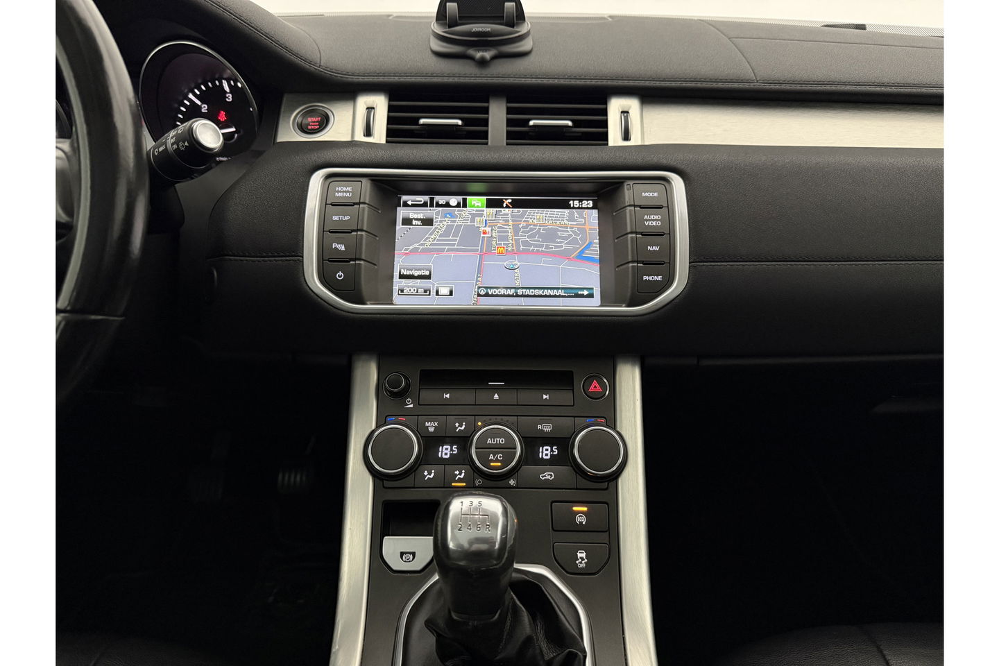 Land Rover Range Rover Evoque 2.2 eD4 2WD | APK tot 09-2025 | 150PK Pano LED Meridian Audio Cruise Clima Trekhaak Navigatie Leder 18"LMV PDC