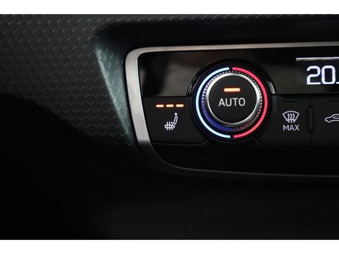 Audi A1 Citycarver 35 TFSI Aut. 150pk | Apple CarPlay & Android Auto | LED | Stoelverw. | Keyless | Tioman Groen