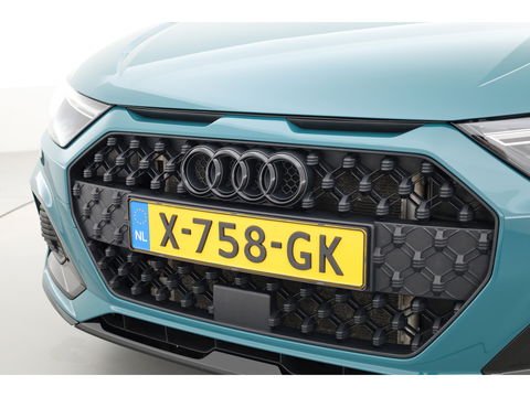 Audi A1 Citycarver 35 TFSI Aut. 150pk | Apple CarPlay & Android Auto | LED | Stoelverw. | Keyless | Tioman Groen
