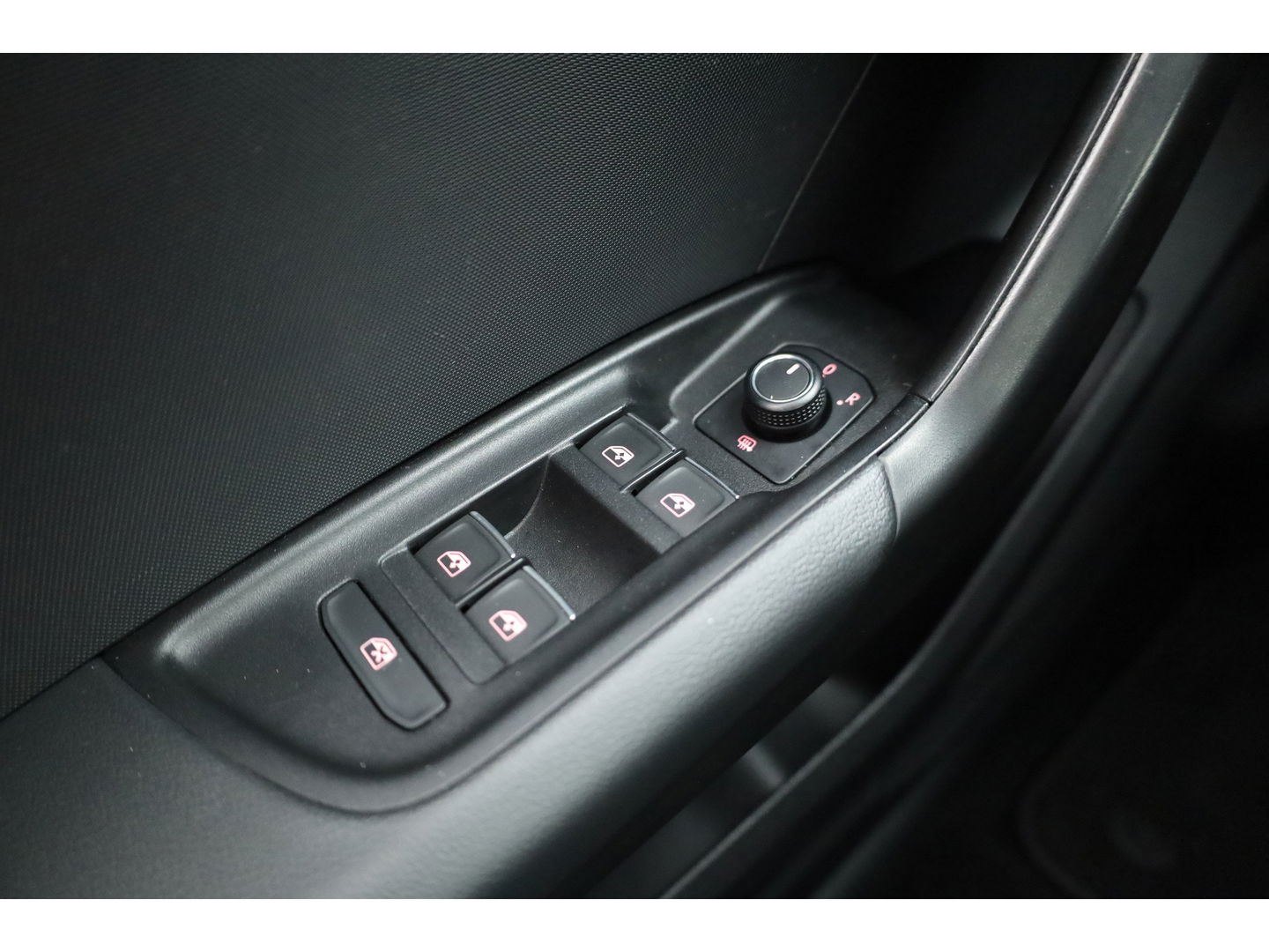 Audi A1 Citycarver 35 TFSI Aut. 150pk | Apple CarPlay & Android Auto | LED | Stoelverw. | Keyless | Tioman Groen