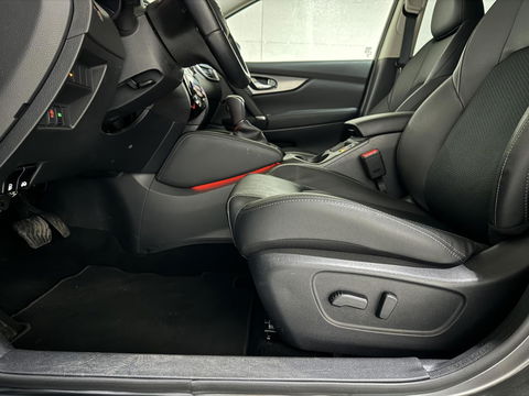 Nissan QASHQAI 1.3 DIG-T Tekna + Pano 360° CarPlay Leer NAP