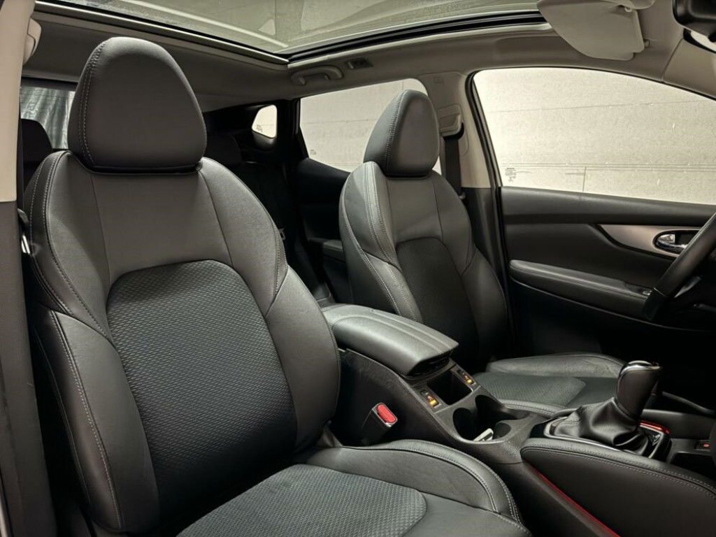 Nissan QASHQAI 1.3 DIG-T Tekna + Pano 360° CarPlay Leer NAP