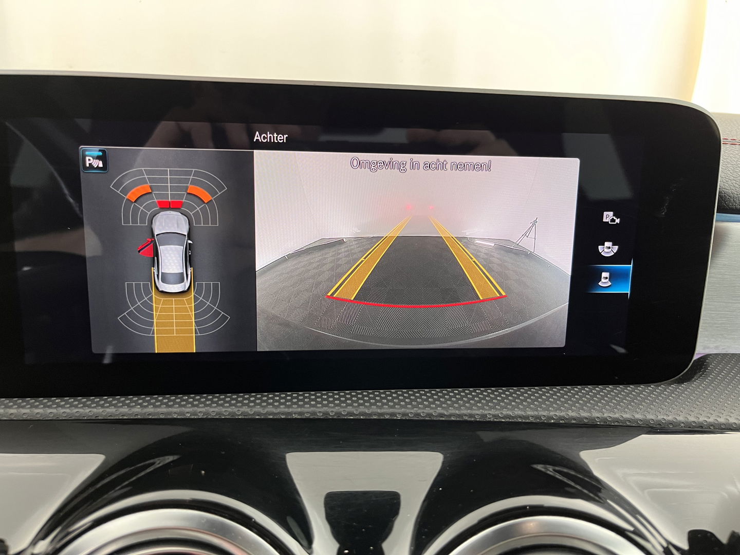 Mercedes-Benz CLA-Klasse 180 d Business Solution AMG-Sport-Pack Aut. *PANO | WIDESCREEN-DIGI-COCKPIT | FULL-LED | AMBIENT-LIGHT | LEATHER-MICROFIBRE | CAMERA | M-BUX-NAVI | ECC | SHIFT-PADDLES | PDC | CRUISE | DAB | SPORT-SEATS | 18"ALU*