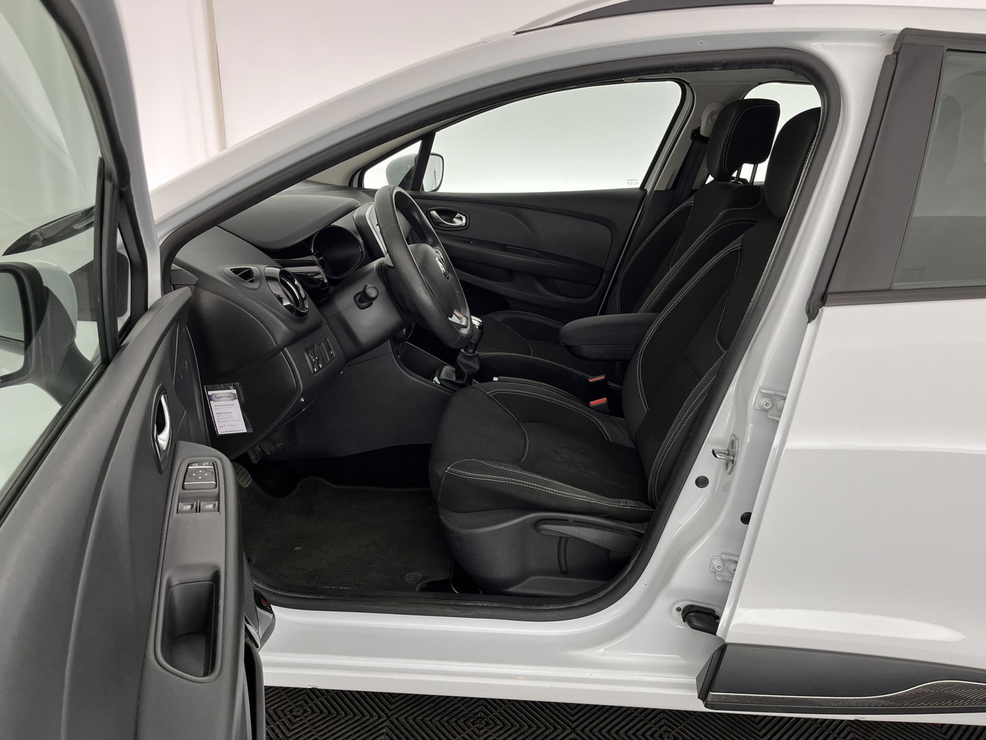 Renault Clio Estate 1.5 dCi Ecoleader Zen *NAVI-FULLMAP | COMFORT-SEATS | AIRCO | CRUISE | TOWBAR*
