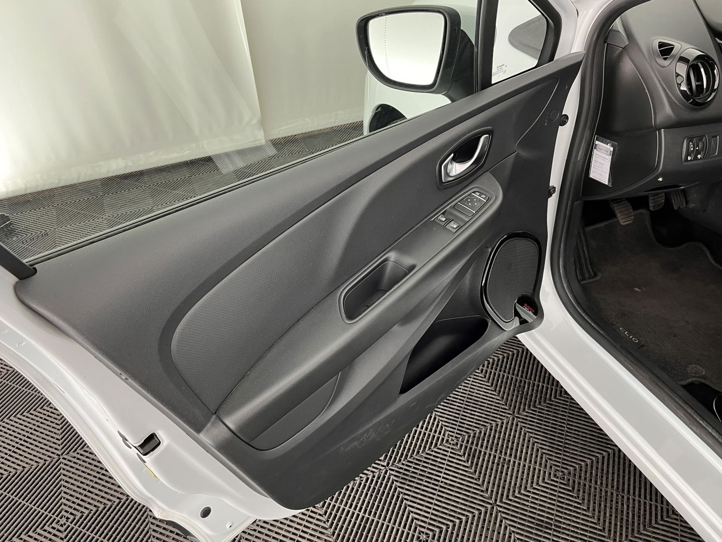 Renault Clio Estate 1.5 dCi Ecoleader Zen *NAVI-FULLMAP | COMFORT-SEATS | AIRCO | CRUISE | TOWBAR*