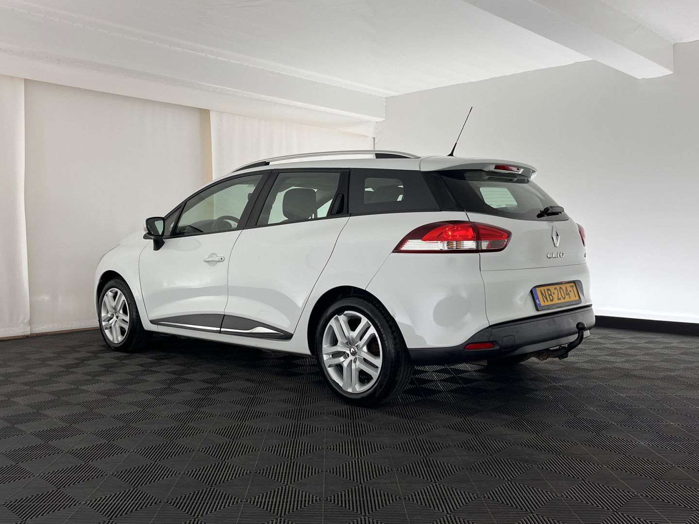 Renault Clio Estate 1.5 dCi Ecoleader Zen *NAVI-FULLMAP | COMFORT-SEATS | AIRCO | CRUISE | TOWBAR*