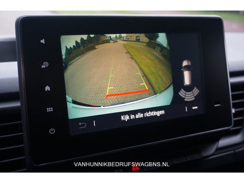 Renault Trafic T30 L2H1 150PK EDC AUT BPM VRIJ!! Easylink Apple CP Betimmering, Trekhaak 2x Schuifdeur!! NR. 320