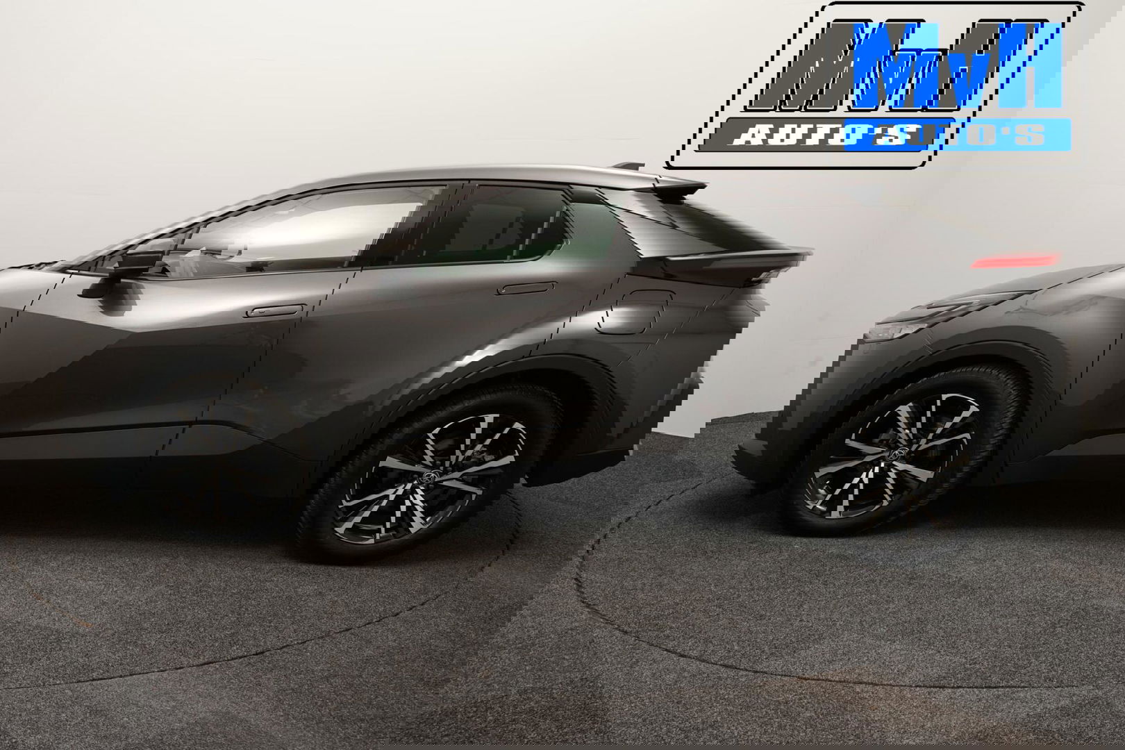 Toyota C-HR 1.8 Hybrid 140 Dynamic STUUR & STOELVERWARMING