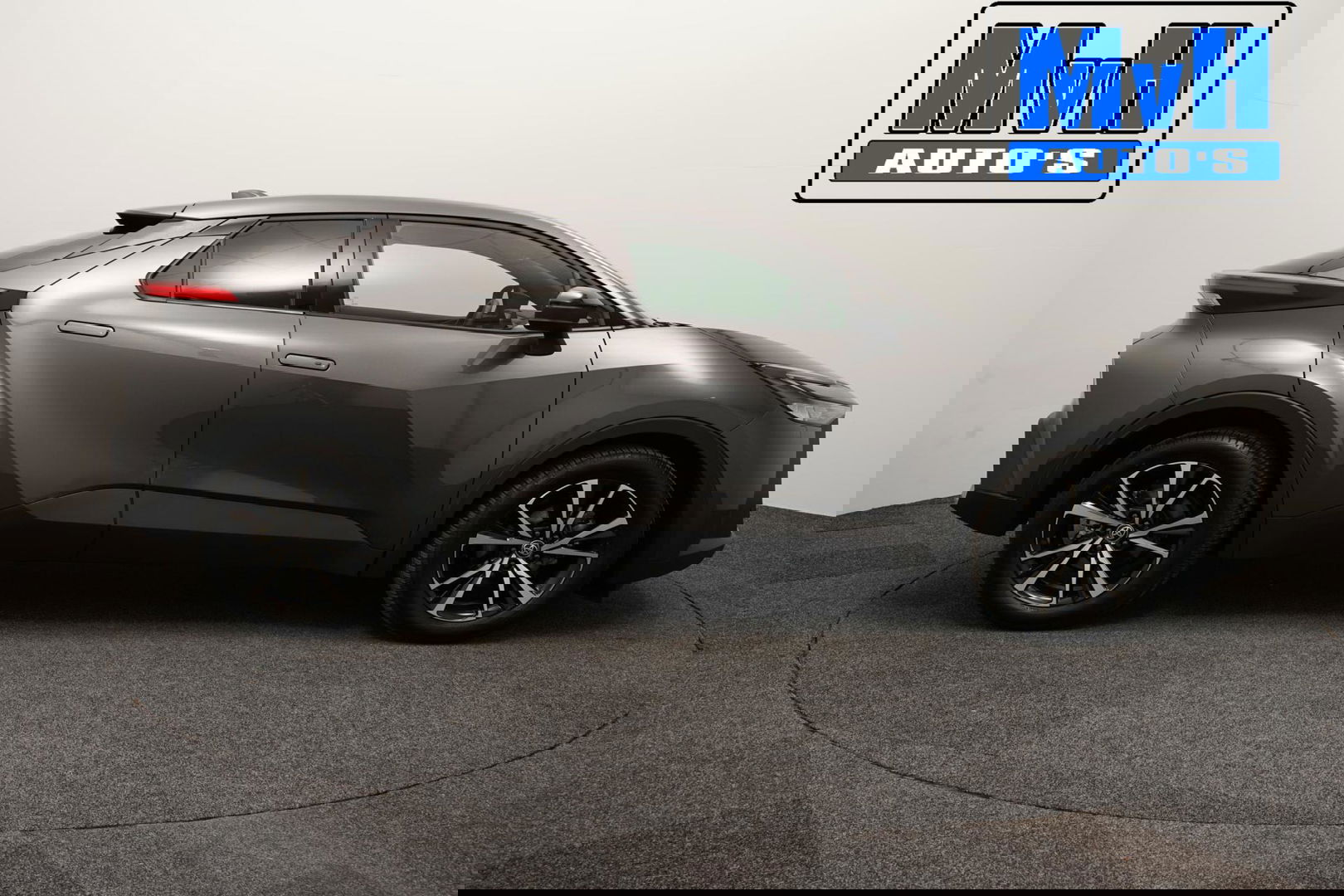 Toyota C-HR 1.8 Hybrid 140 Dynamic STUUR & STOELVERWARMING
