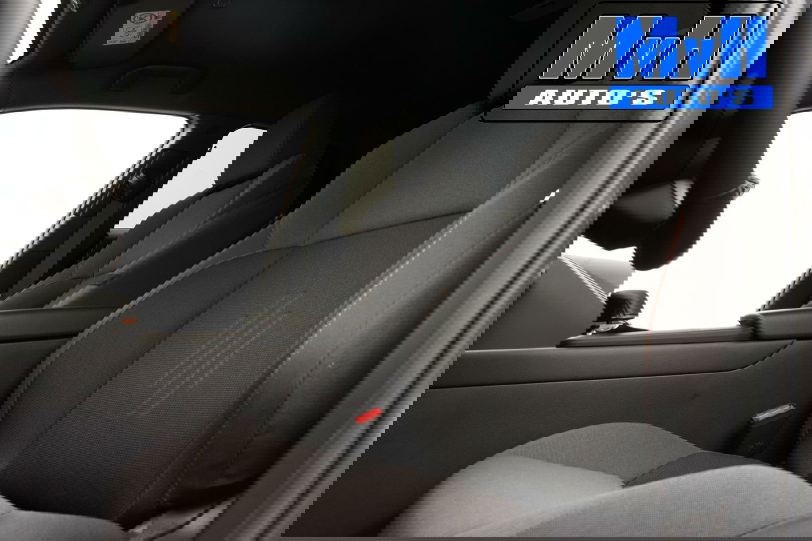 Toyota C-HR 1.8 Hybrid 140 Dynamic STUUR & STOELVERWARMING
