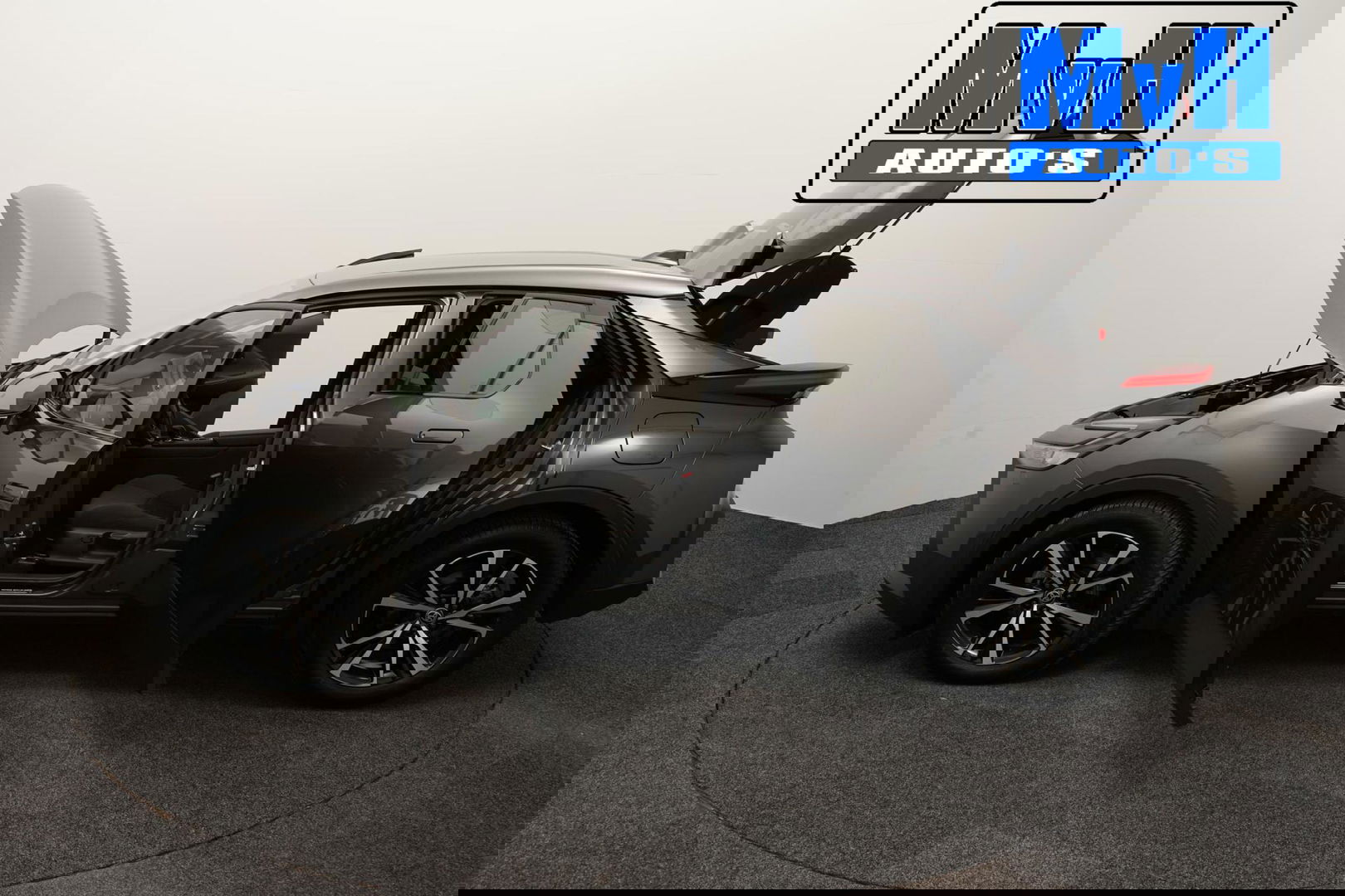 Toyota C-HR 1.8 Hybrid 140 Dynamic STUUR & STOELVERWARMING