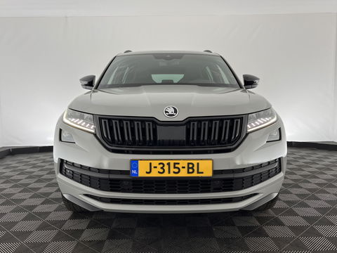 Škoda Kodiaq 1.5 TSI Sportline Business Aut. *LEATHER-MICROFIBRE | FULL-LED | SPORT-SEATS | ADAPTIVE-CRUISE | MEMORY-PACK | DIGI-COCKPIT | CANTON-SOUND | MEMORY-PACK | AMBIENT-LIGHT | KEYLESS | DAB | 20''ALU*