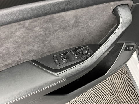 Škoda Kodiaq 1.5 TSI Sportline Business Aut. *LEATHER-MICROFIBRE | FULL-LED | SPORT-SEATS | ADAPTIVE-CRUISE | MEMORY-PACK | DIGI-COCKPIT | CANTON-SOUND | MEMORY-PACK | AMBIENT-LIGHT | KEYLESS | DAB | 20''ALU*