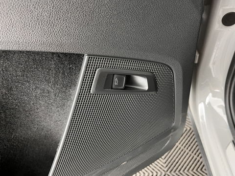 Škoda Kodiaq 1.5 TSI Sportline Business Aut. *LEATHER-MICROFIBRE | FULL-LED | SPORT-SEATS | ADAPTIVE-CRUISE | MEMORY-PACK | DIGI-COCKPIT | CANTON-SOUND | MEMORY-PACK | AMBIENT-LIGHT | KEYLESS | DAB | 20''ALU*