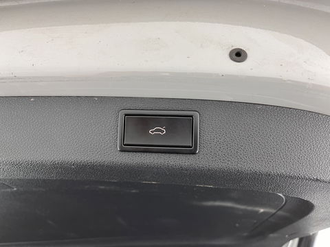 Škoda Kodiaq 1.5 TSI Sportline Business Aut. *LEATHER-MICROFIBRE | FULL-LED | SPORT-SEATS | ADAPTIVE-CRUISE | MEMORY-PACK | DIGI-COCKPIT | CANTON-SOUND | MEMORY-PACK | AMBIENT-LIGHT | KEYLESS | DAB | 20''ALU*
