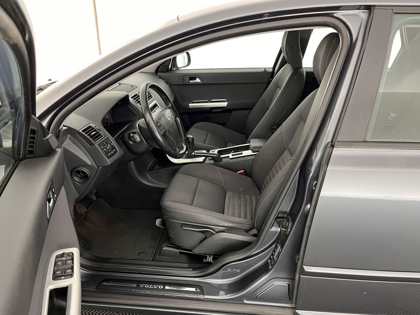 Volvo V50 2.0 Sport *NAVI-FULLMAP | COMFORT-SEATS | ECC | PDC | CRUISE  | TOWBAR | 17''ALU*