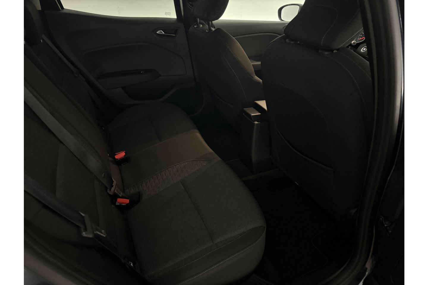 Renault Clio 1.0 TCE Intens Clima Carplay LED Cruise Navigatie Parkeersensoren 16''LMV